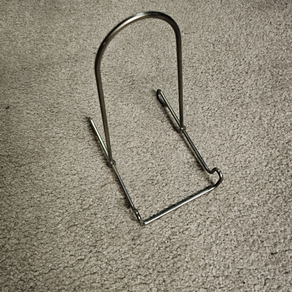 Adjustable Brass Plated Easel Stand